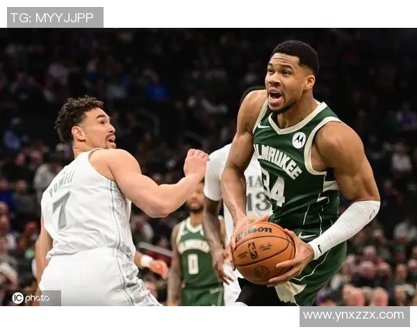 雄鹿与独行侠精彩对决视频回顾NBA赛季激烈碰撞瞬间合集