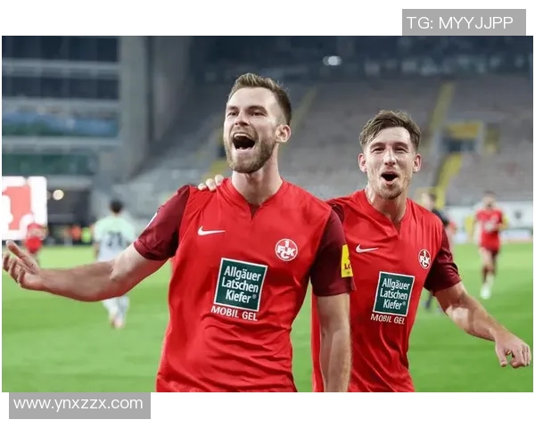 德累斯顿与马格得堡的激烈对决揭示足球战术与球队实力的较量 德累斯顿与马格得堡的激烈对决揭示足球战术与球队实力的较量