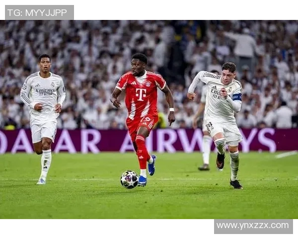 皇马与拜仁激战中裁判误判引发争议球迷怒斥判罚不公